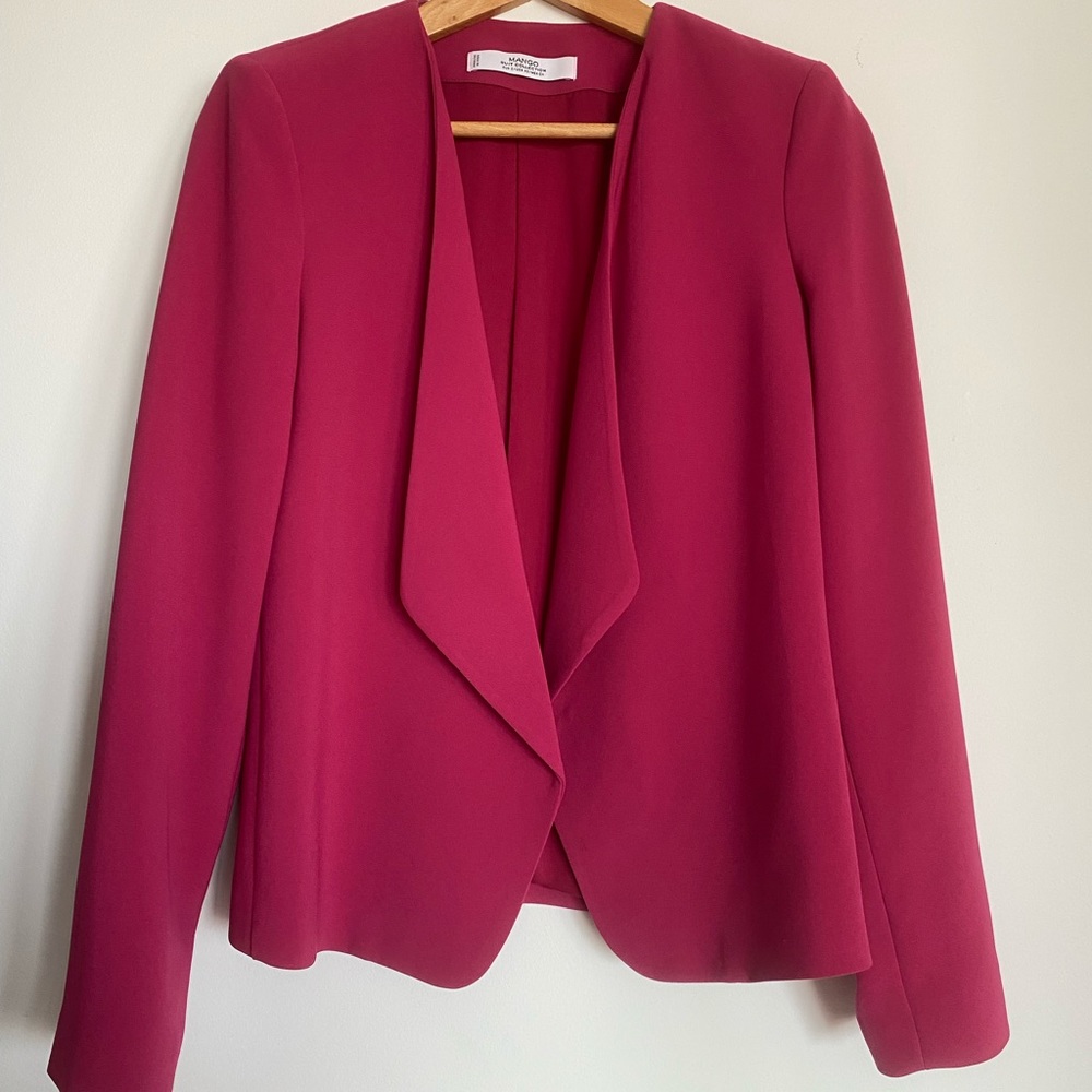 Mango Jacket suit collection in Fucsia color